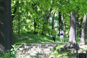 Przygotowania uczniów przed Biegiem Ulicą Piotrkowską