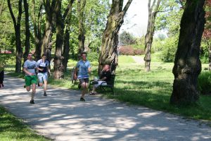 Trening uczniów przed Biegiem Ulicą Piotrkowską