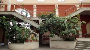 Patio szkoły średniej w Łodzi